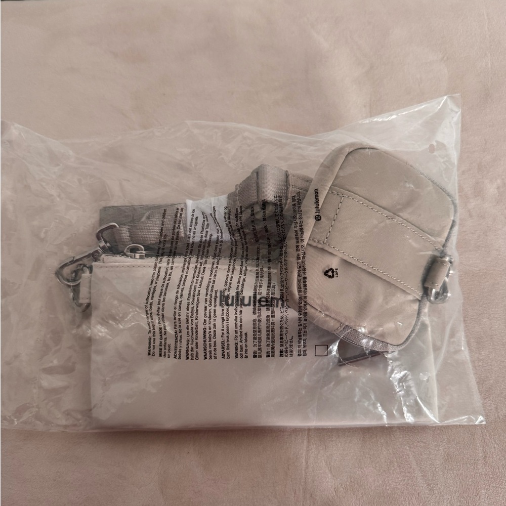 NWT Lululemon Dual Pouch Sling (Color: Bone) - Picture 5 of 5